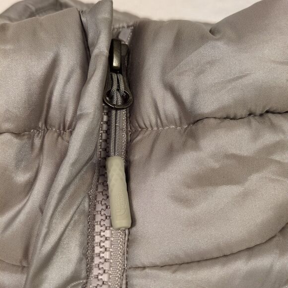 The North‎ Face Womens S Aconcagua 550 Down Puffer Vest Silver Gray Jacket Hike - Picture 4 of 13